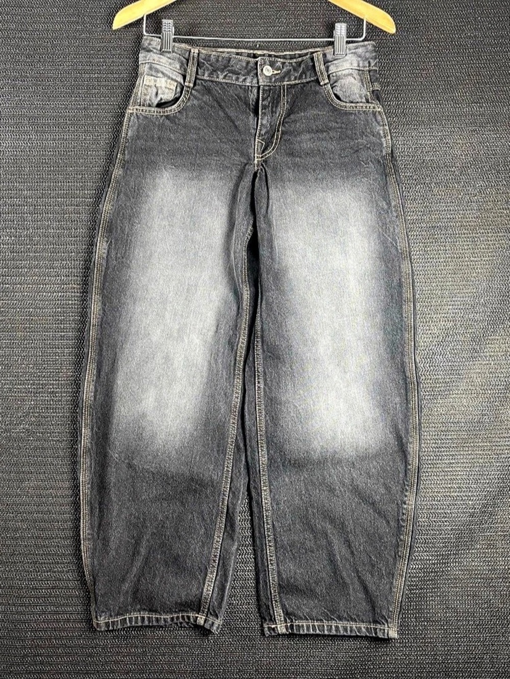 Black denim women’s wide waist